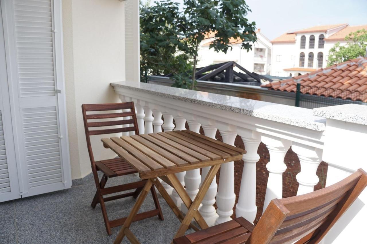 Mitra Apartments Malinska Εξωτερικό φωτογραφία